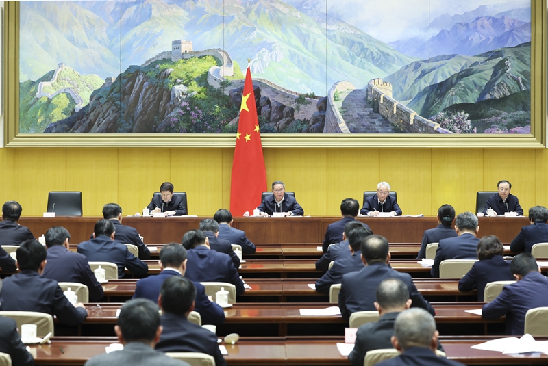 李強在全國安全生產(chǎn)電視電話會議上強調(diào)：深入貫徹落實習(xí)近平總書記重要指示精神 壓緊壓實責(zé)任 認真排查隱患 狠抓工作落實 堅決遏制各類安全事故多發(fā)連發(fā)勢頭